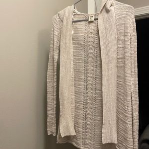 Small Roxy Cardigan with hood